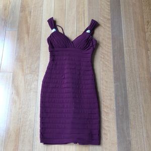 Maroon ribbed short dress with gold rhinestones